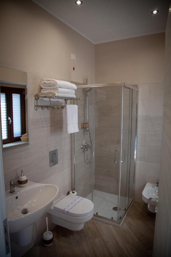 Al Centro Casa Vacanze Mistretta ภายนอก รูปภาพ