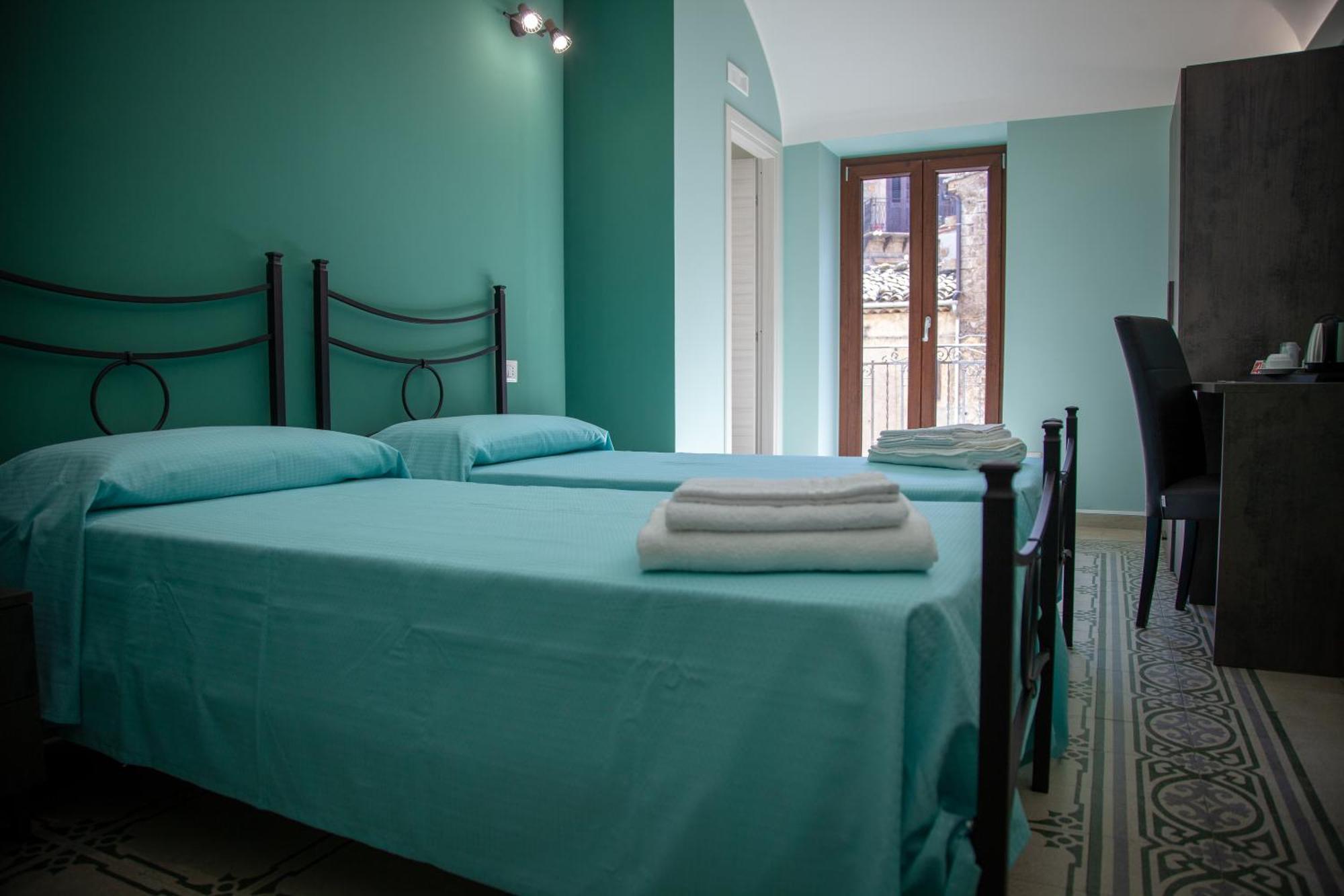 Al Centro Casa Vacanze Mistretta ห้อง รูปภาพ